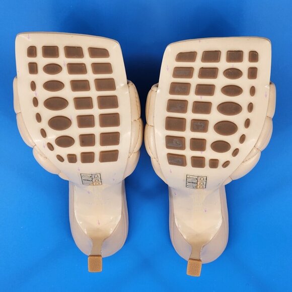 NEW Quilted Tan Leather Square Toe Sandals - Picture 6 of 7